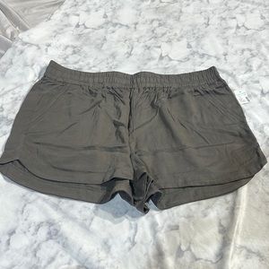Maurice’s Shorts - Size XL - NWT